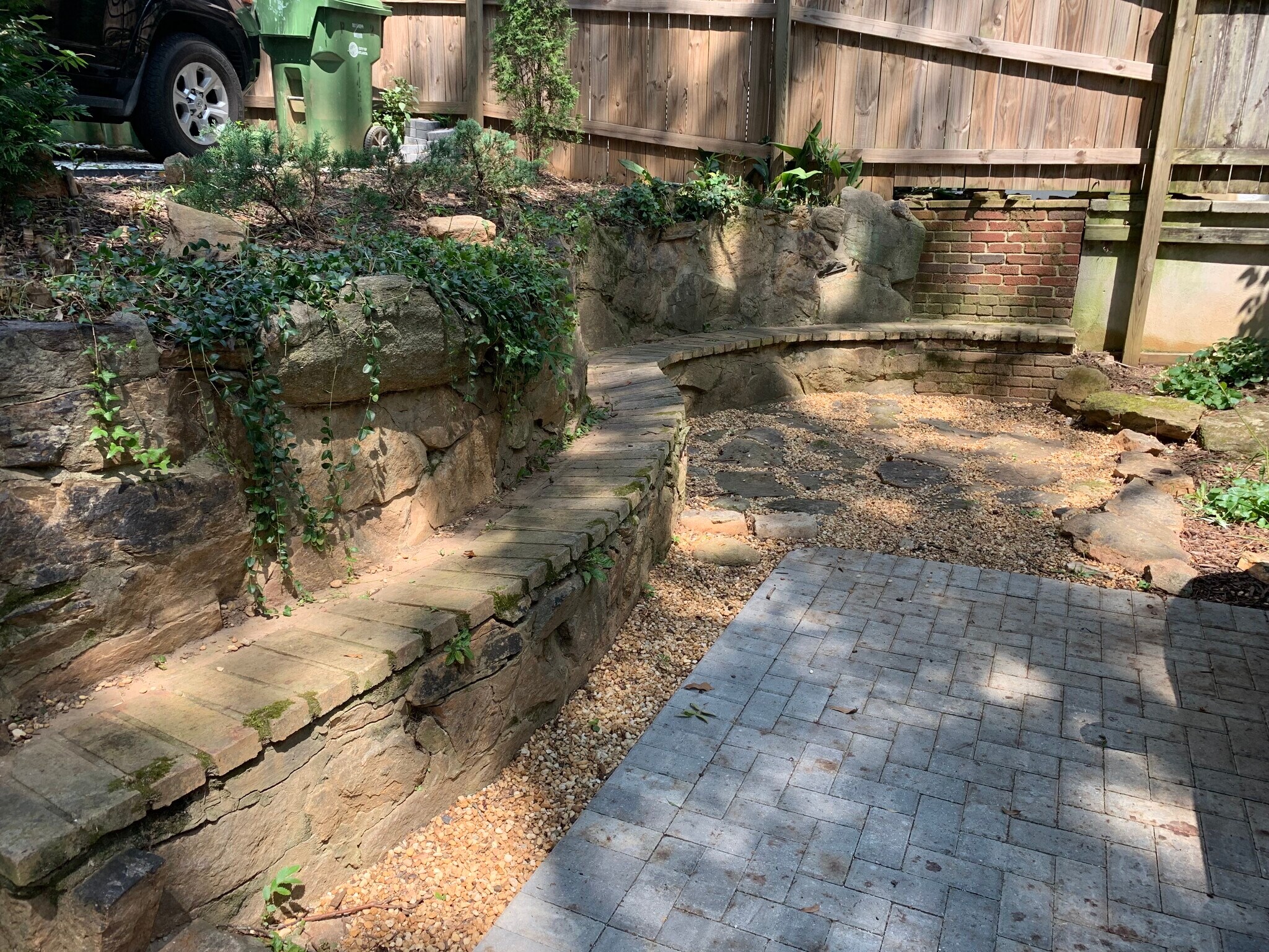 Cozy courtyard walking distance to Beltline - 1450 Piedmont Ave NE