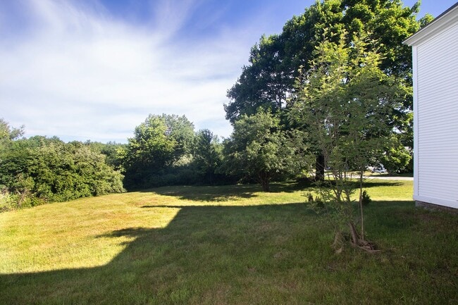 Building Photo - Amazing, Rarely Available Farmhouse with Carriage House and Garage
