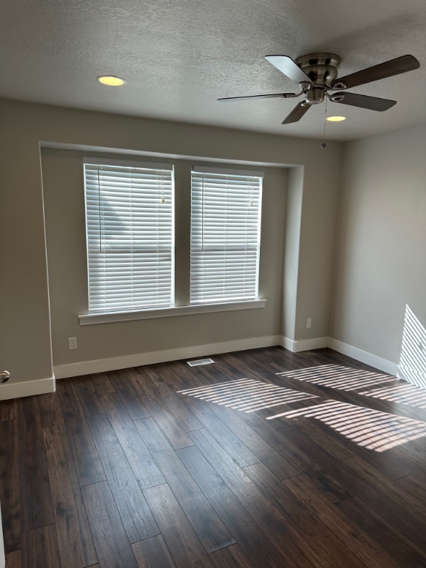 Building Photo - 873 S 2150 W