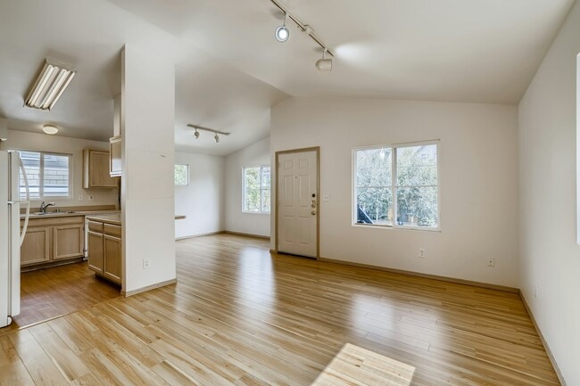 Building Photo - 5205 11th Ave NE