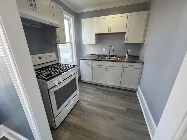 Building Photo - 1414 Plymouth Ave