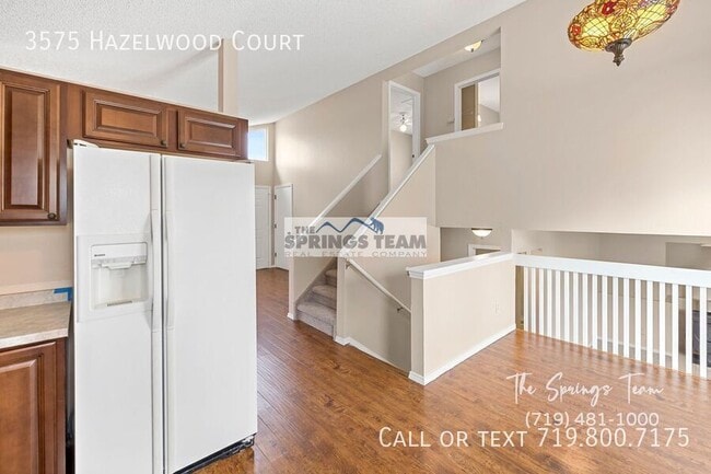 Building Photo - 3575 Hazelwood Ct