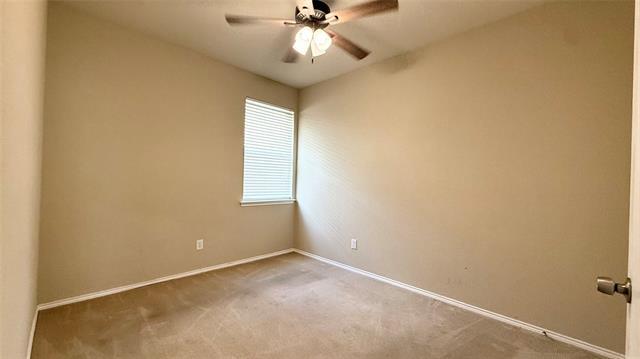 Building Photo - 9904 Blue Bell Dr