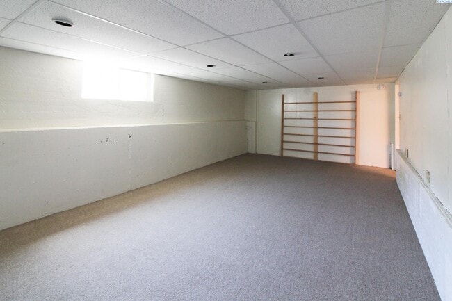 Building Photo - 3 Bed/1 Bath A-Duplex in Central Richland