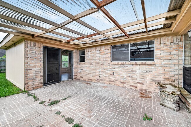 Building Photo - 13847 Cherry Hollow Ln
