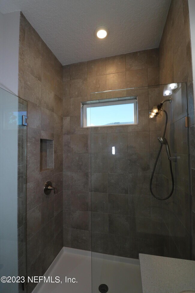 Building Photo - 11480 Gully Ct