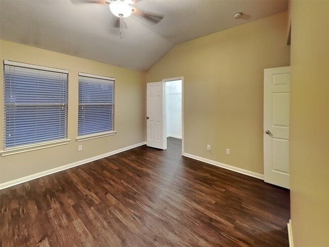 Building Photo - 17234 Valemist Ct