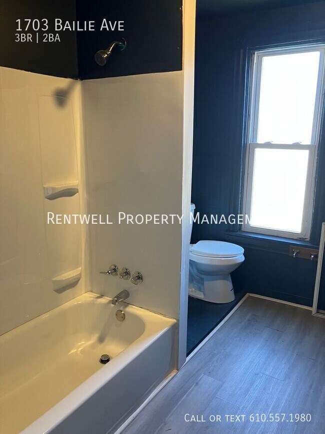 Building Photo - 1703 Bailie Ave