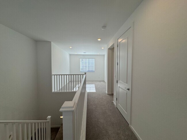 Building Photo - 26331 N 24th Gln