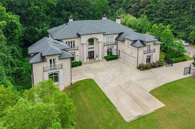 Building Photo - 5965 Riverside Dr