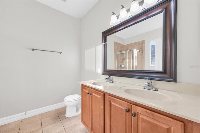 Building Photo - 10354 Stratford Pointe Ave