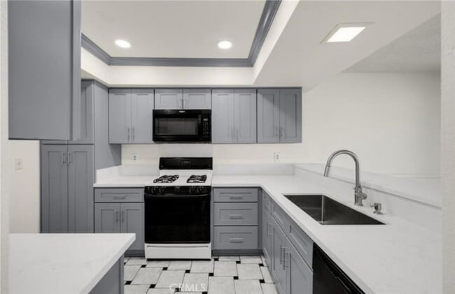 Building Photo - 11896 Los Alisos Cir