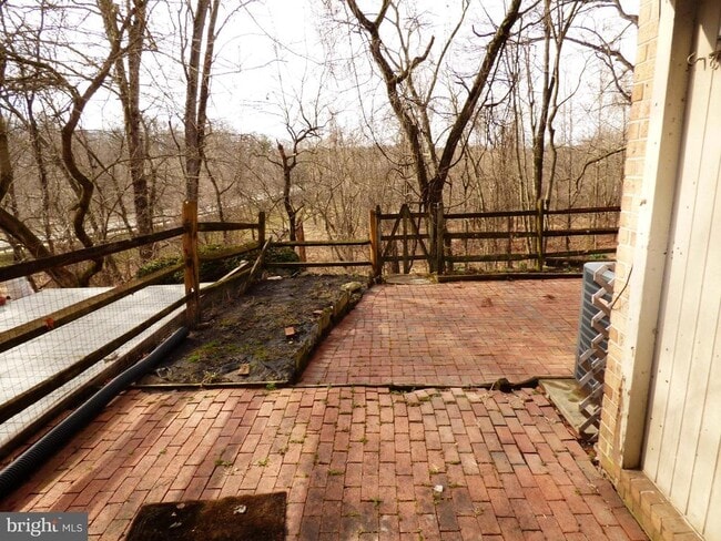 Building Photo - 10308 Watkins Mill Dr
