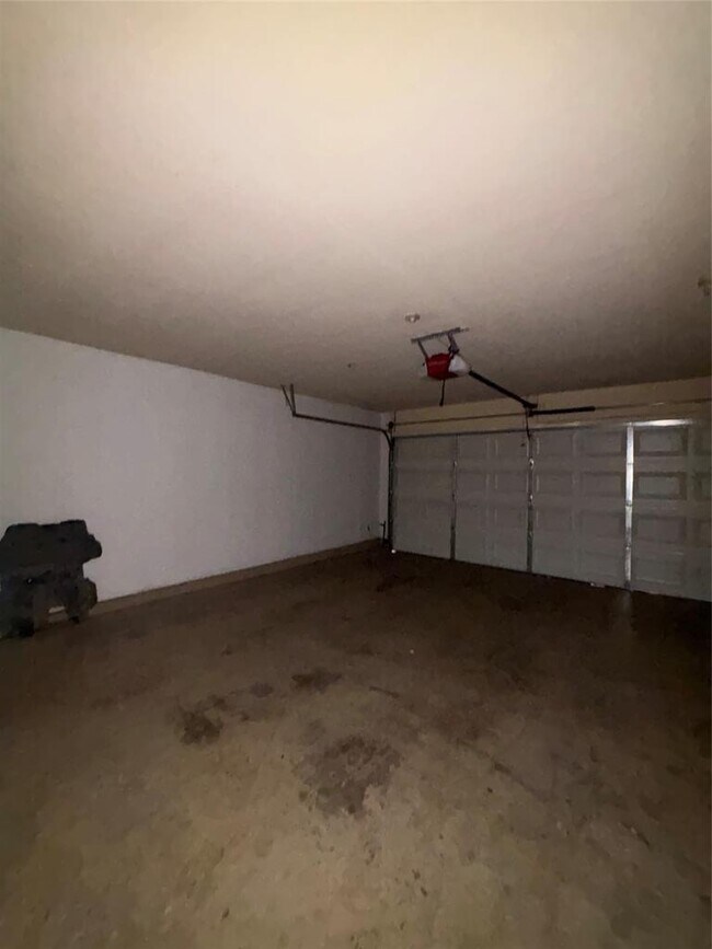 Building Photo - 5600 War Admiral Dr
