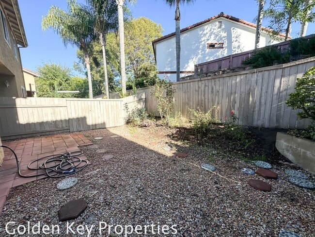 Building Photo - Move-In Ready 3-Bedroom Home in Vista!