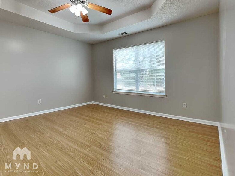 Building Photo - 6491 Gina Agha Cir