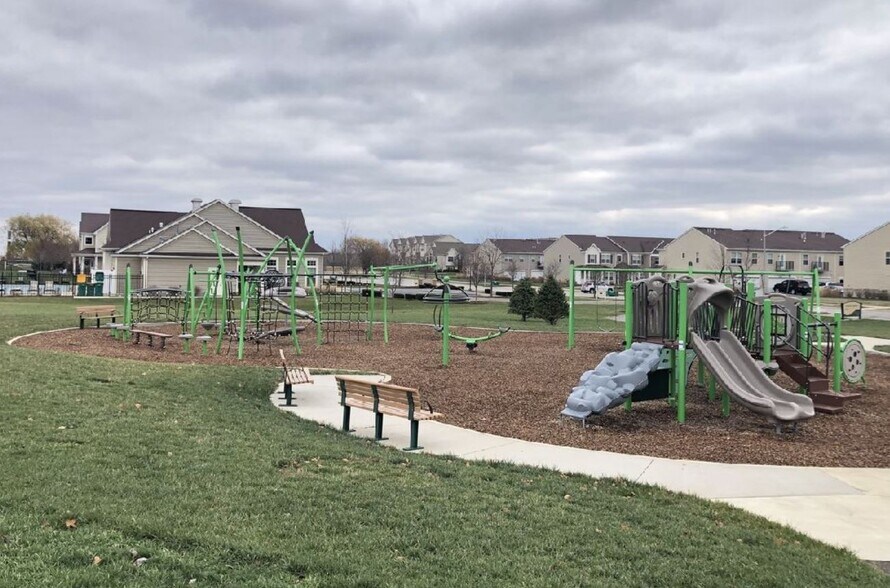 Park about a minute walk away - 1161 Kilbery Ln