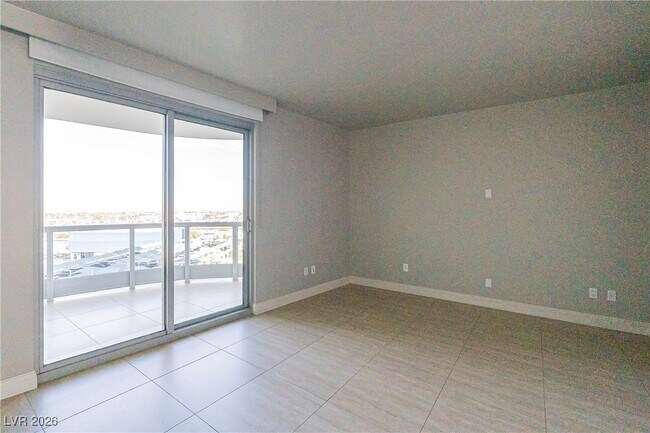 Building Photo - 222 Karen Ave