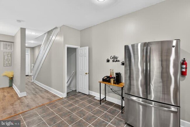 Building Photo - 1119 Montello Ave NE