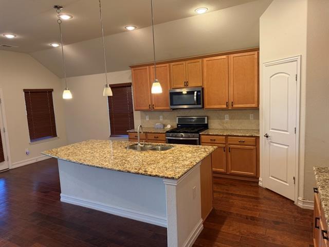 Building Photo - 2333 Leeward Pl