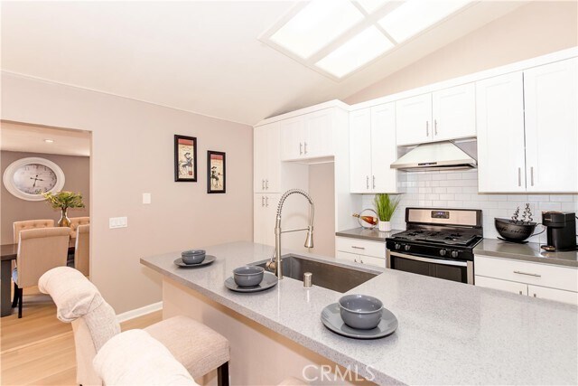 Building Photo - 4034 E Ave R 6