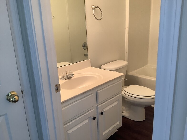 Building Photo - 14616 Asheton Creek Dr