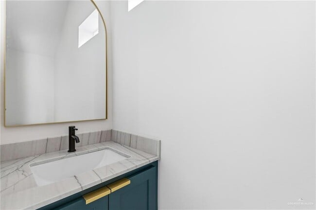 Building Photo - 14 Bicentennial Blvd