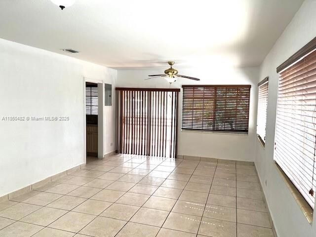 Building Photo - 500 SW 51st Ave