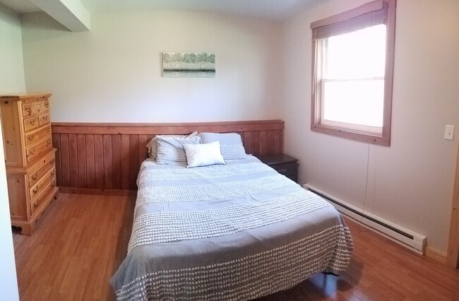 Bedroom 4 - 94 Brookside Dr