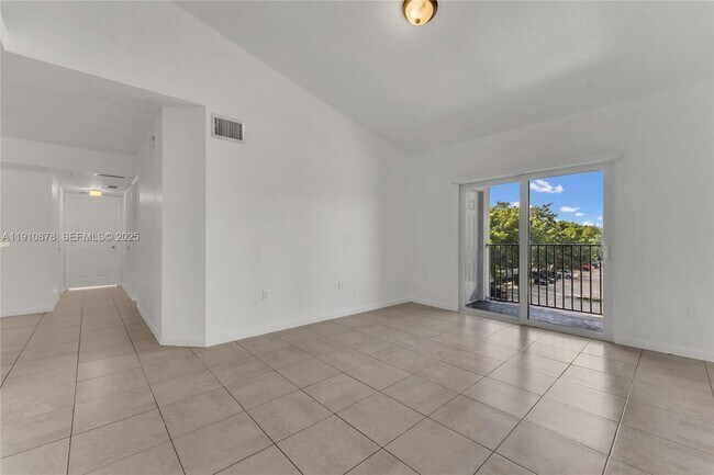 Building Photo - 15400 SW 284th St