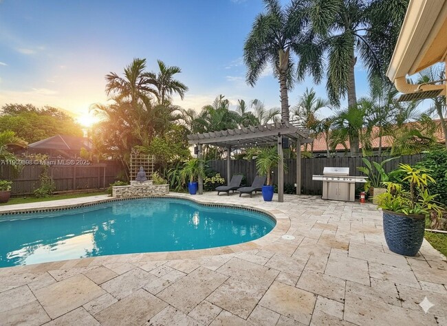 Building Photo - 15820 Sedgewyck Cir N