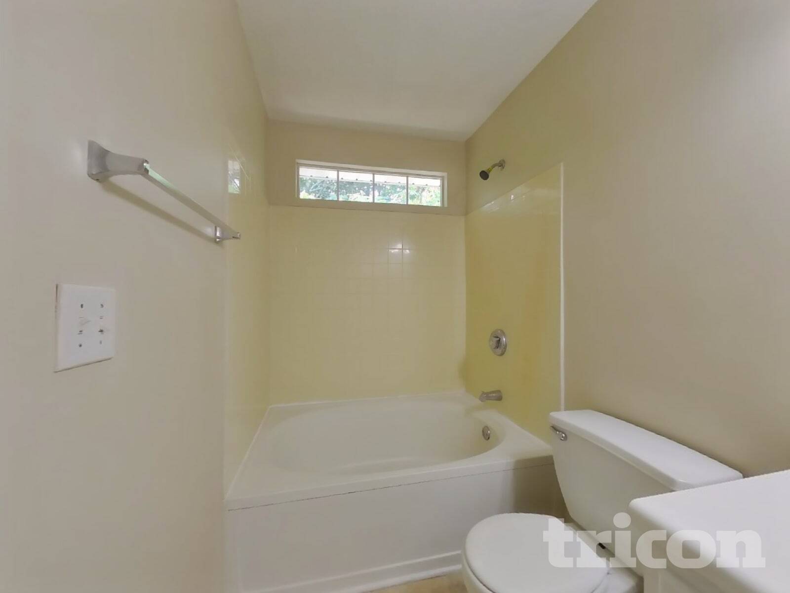 Building Photo - 3853 Sunview Dr NW