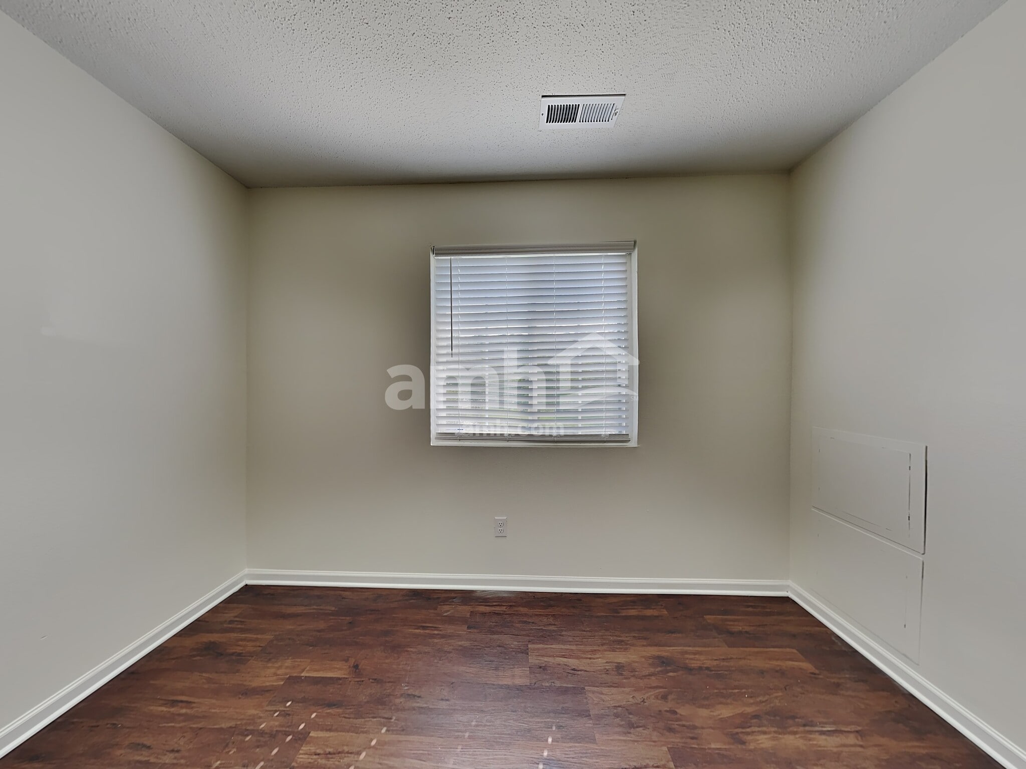 Building Photo - 5613 Topsail Ct