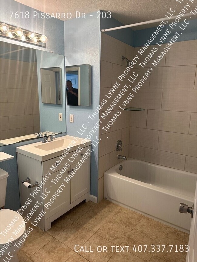 Building Photo - 7618 Pissarro Dr