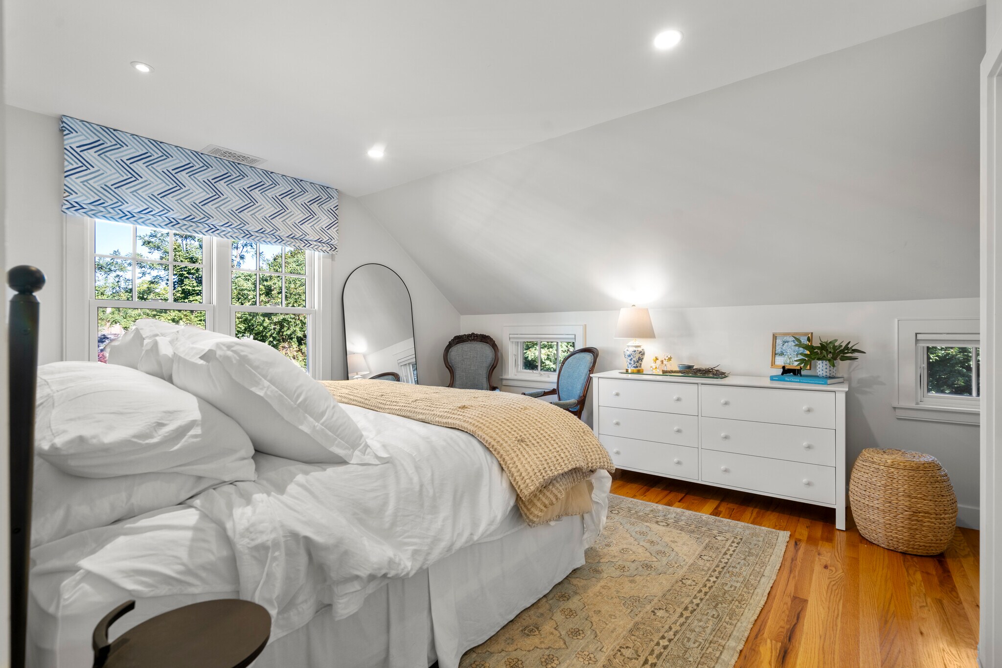 Building Photo - 5 Calebs Ln