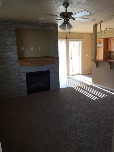 Building Photo - 2-Bed 2-Bath Townhome in Sendero Subdivision
