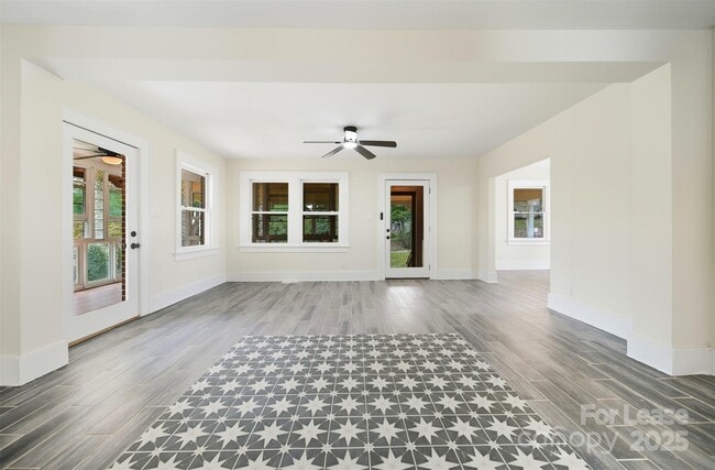 Building Photo - 1234 11th St NW