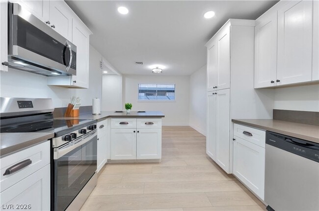 Building Photo - 105 Marigold Ln