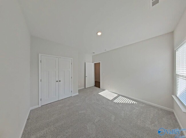 Building Photo - 26628 Kyle Ln