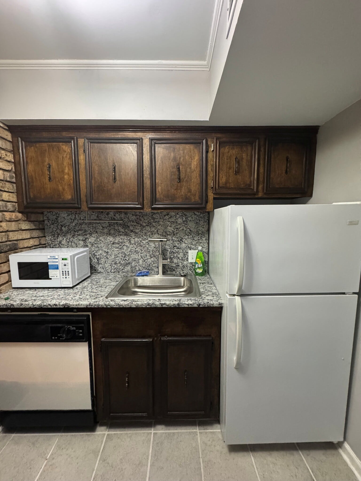 Building Photo - 3162 Highway 1 S