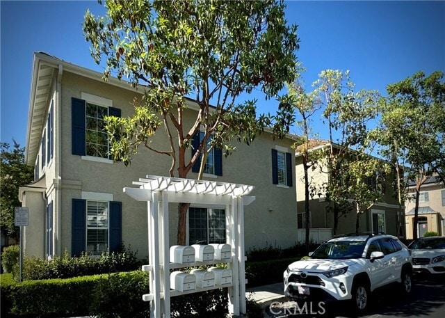 Building Photo - 32 Melrose Dr