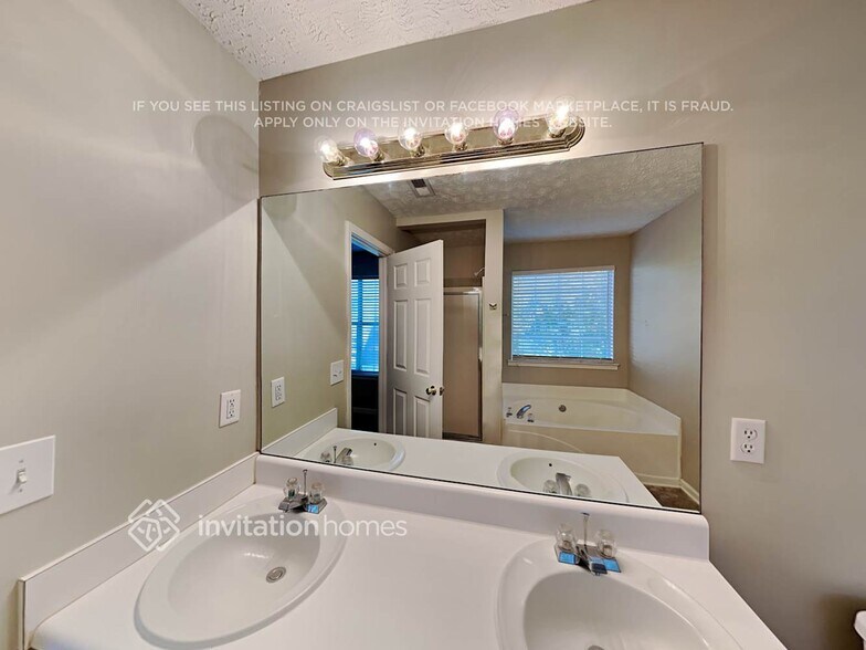 Building Photo - 255 Bennett Farms Trail