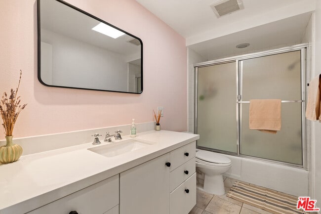 Building Photo - 4608 Glencoe Ave