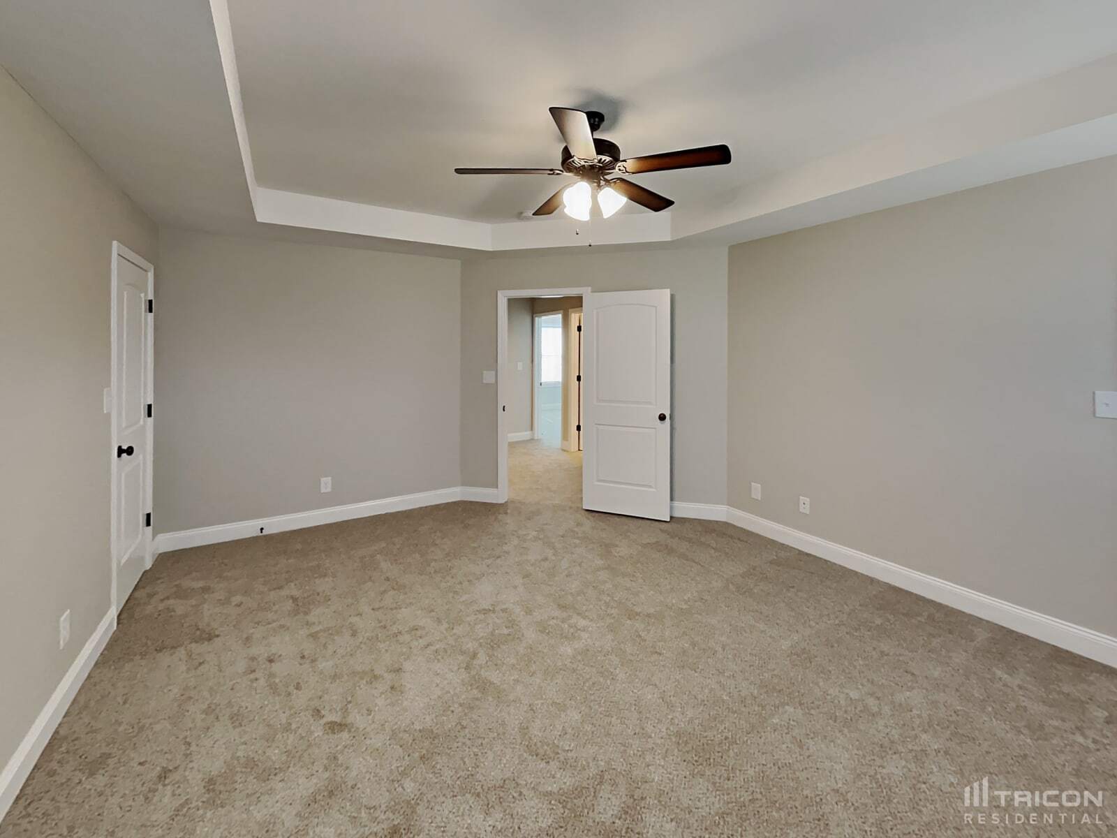 Building Photo - 714 Banister Dr