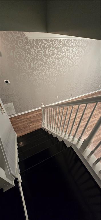 Building Photo - 232 Valley Xing