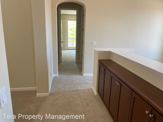 Building Photo - 4 br, 3 bath House - 5109 Campion Drive