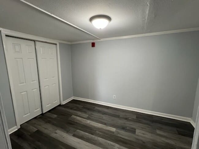 Building Photo - 706 Chickamauga Ave