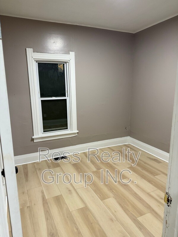 Building Photo - 1119 Earl St