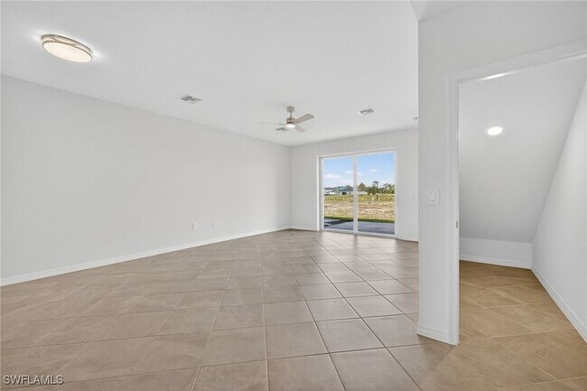 Building Photo - 14995 White Pearl Rd