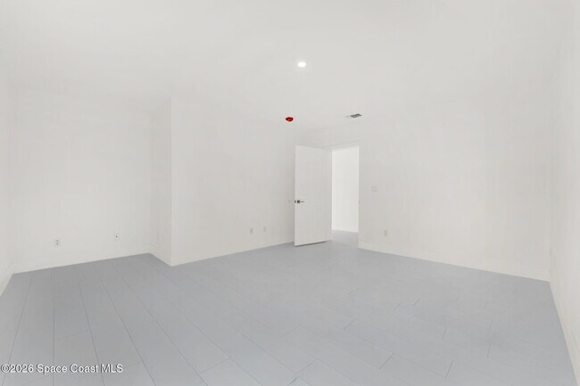 Building Photo - 9085 Jimmy Buffett Mem Hwy